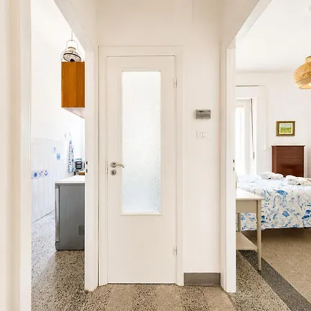 In Centro Sul Mare - 2 E Balcone - 5 Posti Letto Apartment *